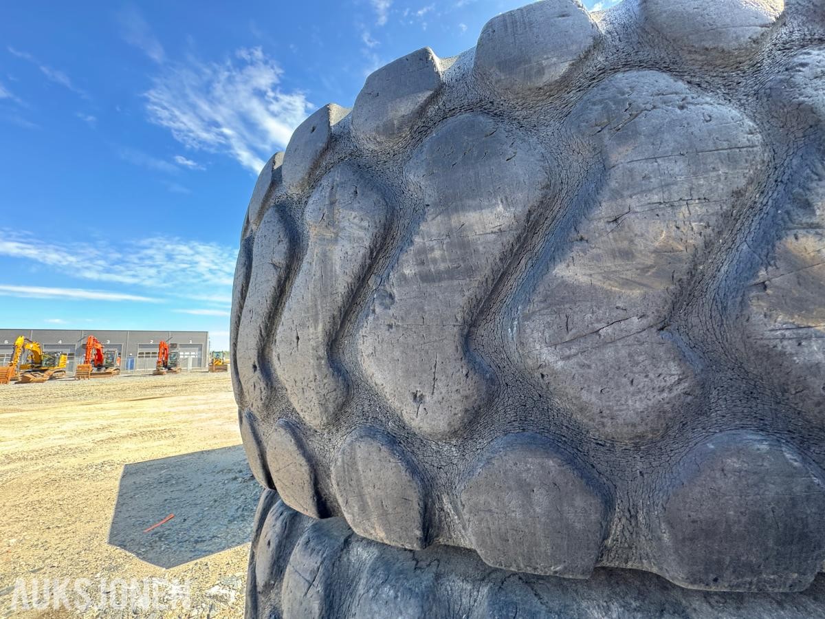 Michelin XHA 23.5 R25 / 4 stk dekk