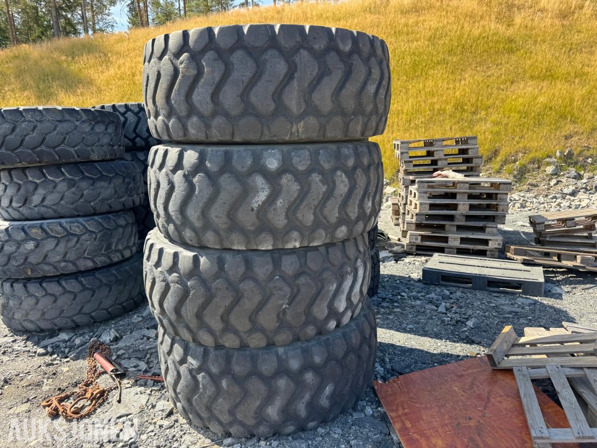 Michelin XHA 23.5 R25 / 4 stk dekk