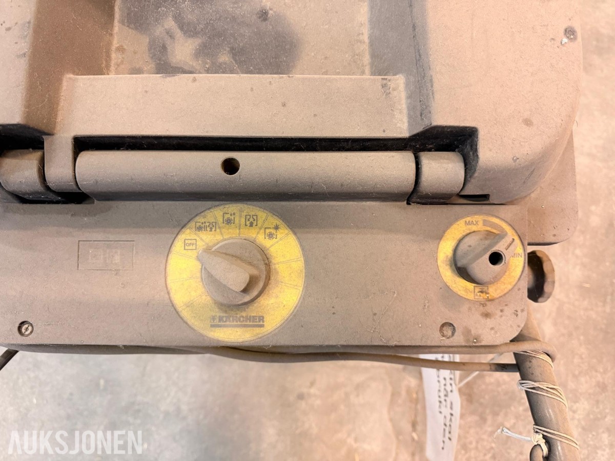 Kärcher BR 40/25 C gulvvaskemaskin – Reparasjonsobjekt