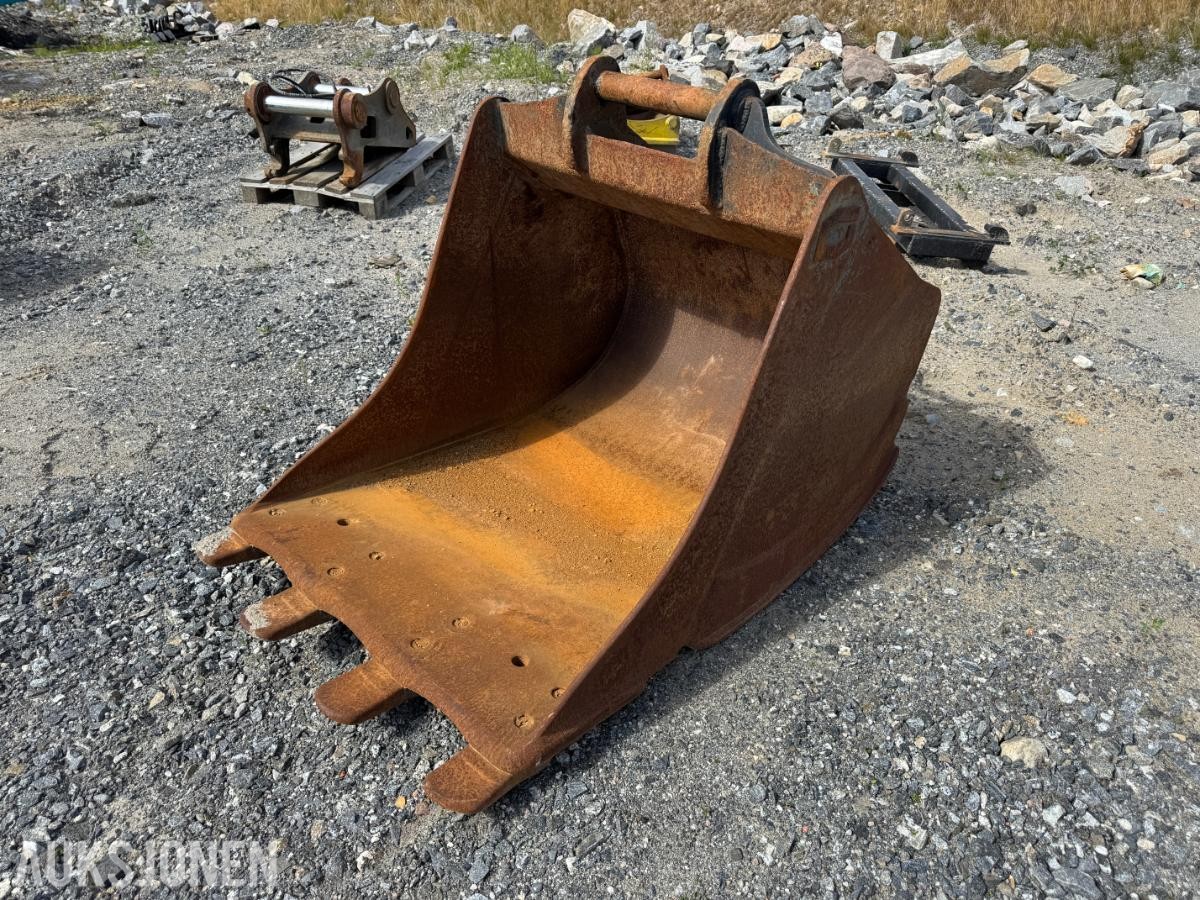 Gjerstad tannskuffe med S60 feste