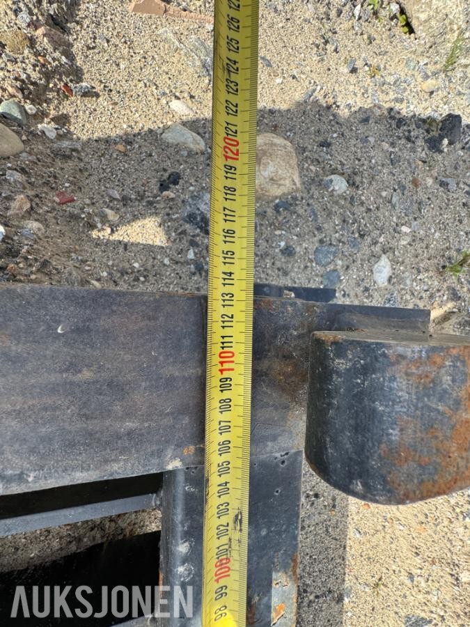 Overgangsfeste ca 113 cm bredde