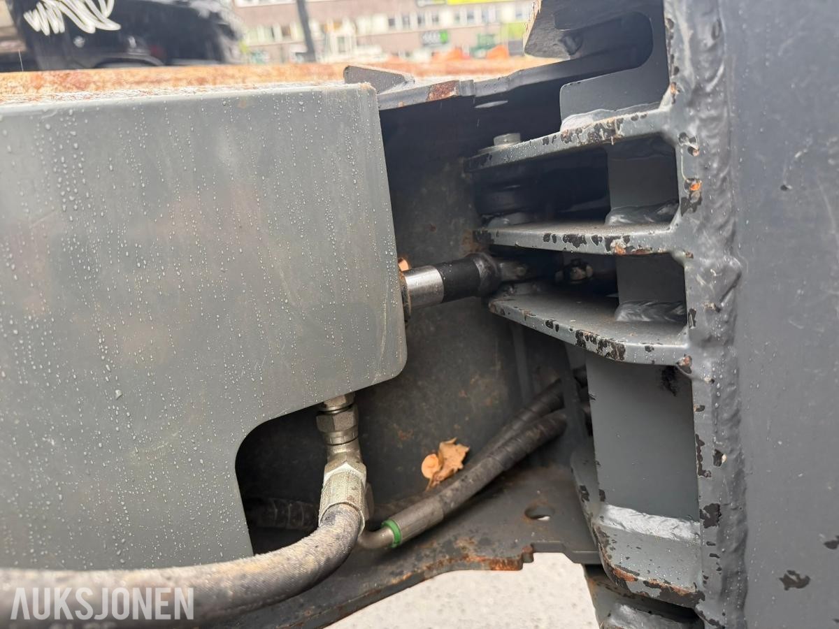 2021 Globus hydraulisk pusseskuff 135 L S40