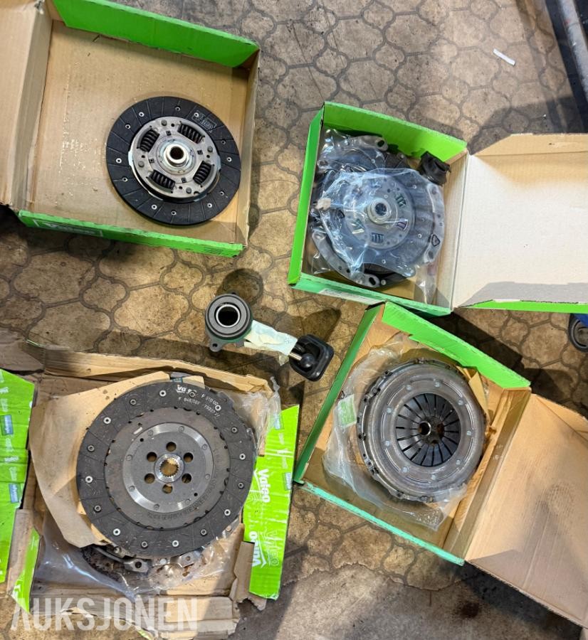 Diverse Nye bildeler. Clutch, Brems ++