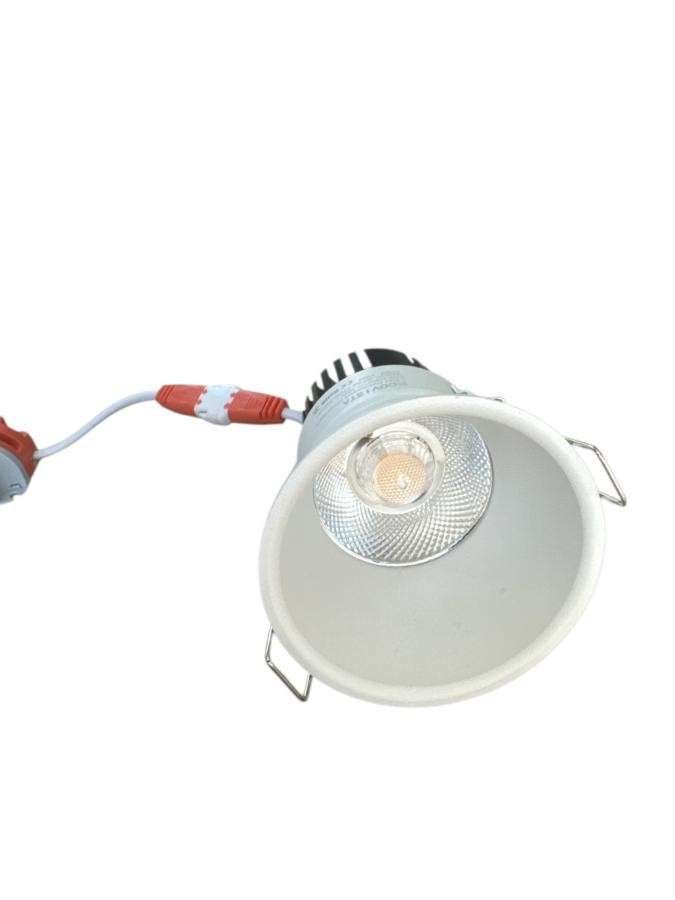60 stk LED Downlights ECOVISTA – 15W IP65 (2700–3200K)