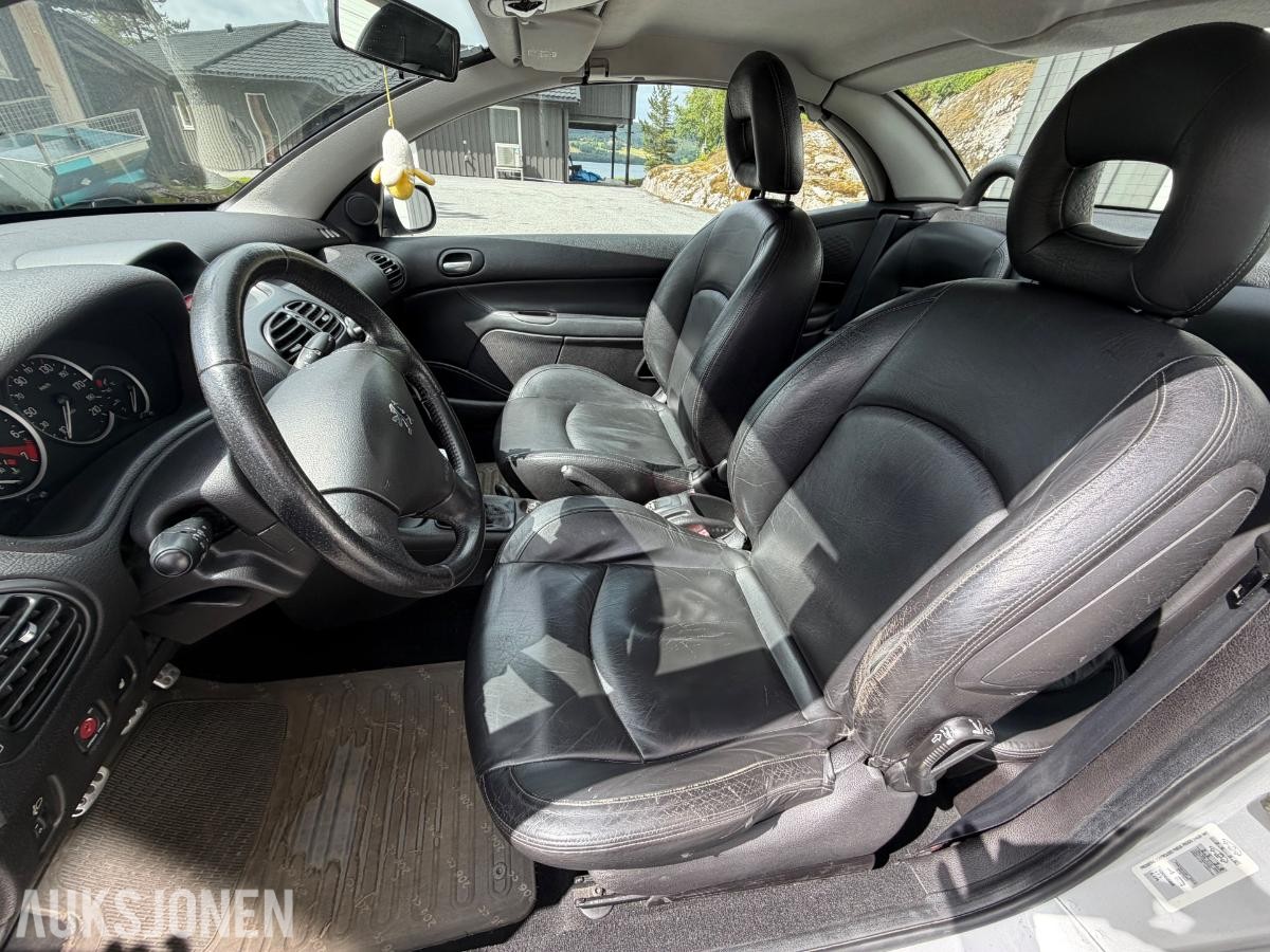 2004 Peugeot 206 CC 1.6 109hk cabriolet skinninteriør  138445km
