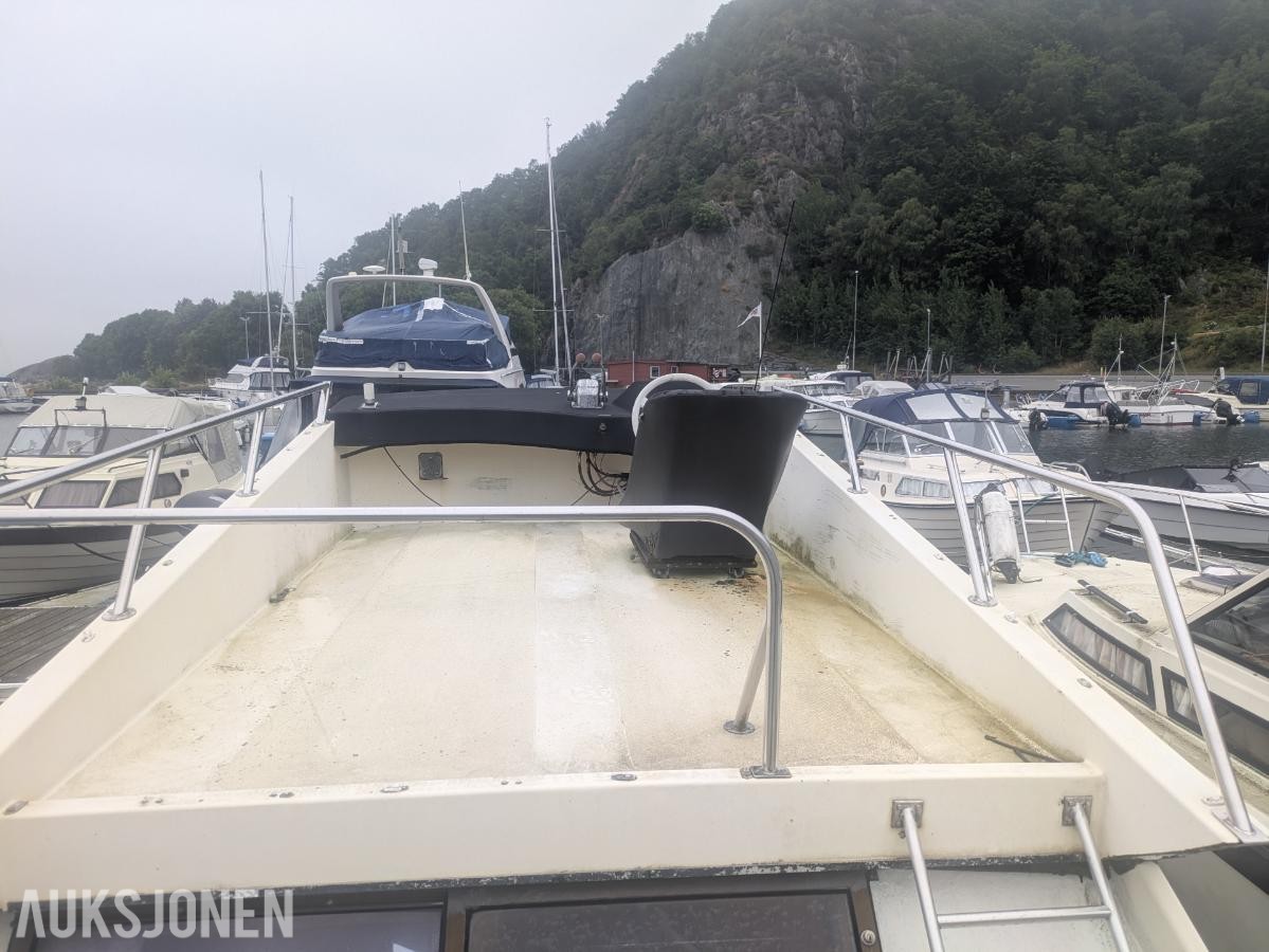1983 Monaco 27 med 2 stk Volvo Penta - ingen minstepris
