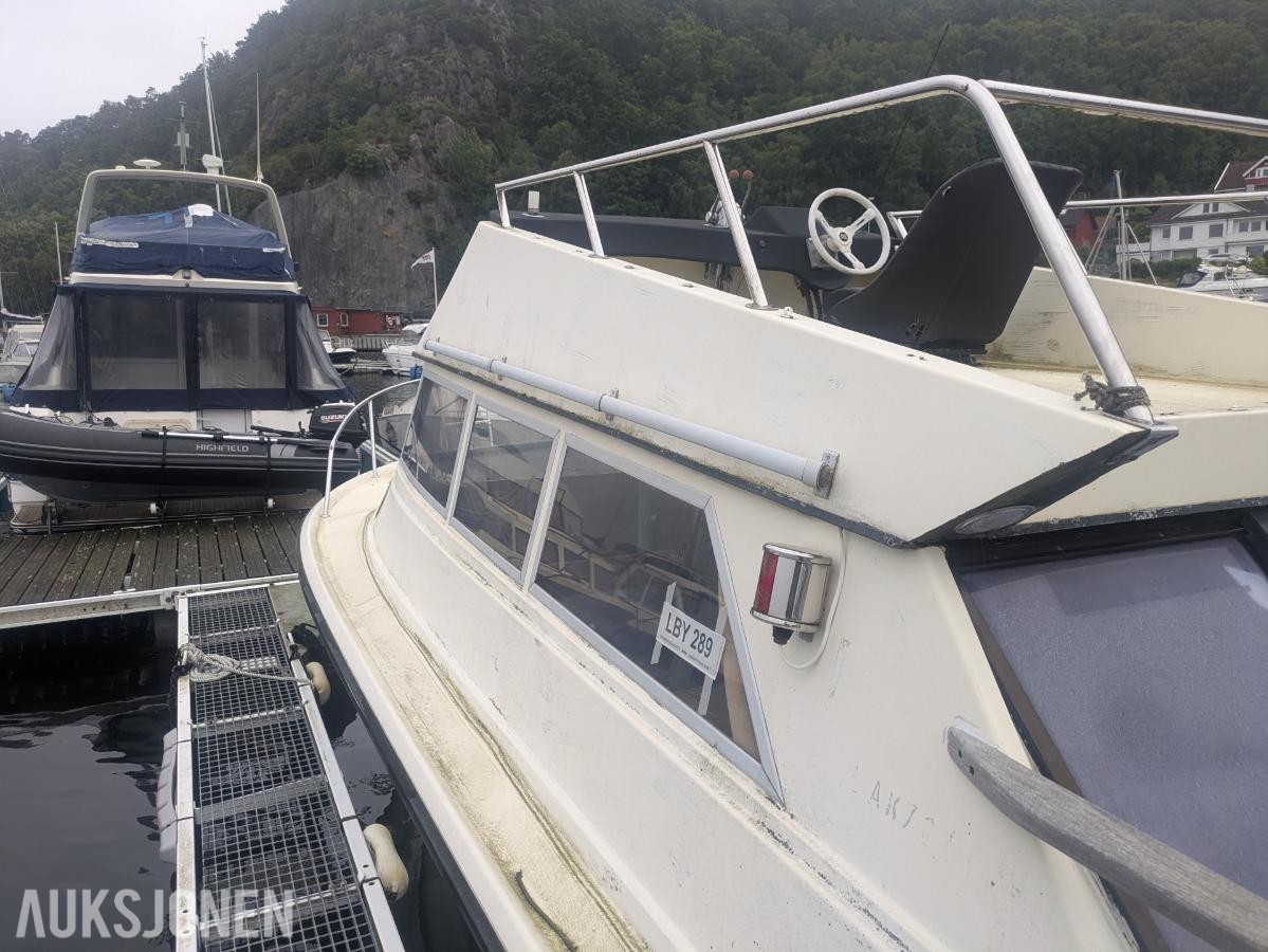 1983 Monaco 27 med 2 stk Volvo Penta - ingen minstepris