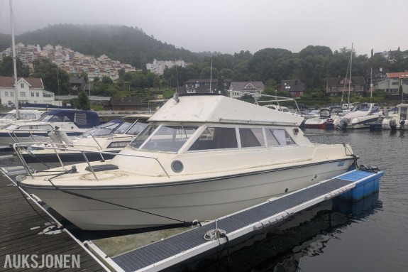 1983 Monaco 27 med 2 stk Volvo Penta - ingen minstepris