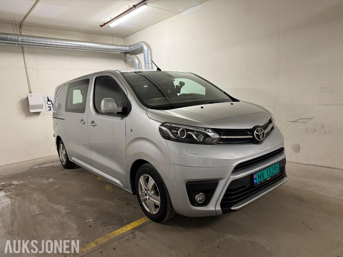 2019 Toyota ProAce 1,6D 116hk L1 hengerfeste delskinn s+v dekk