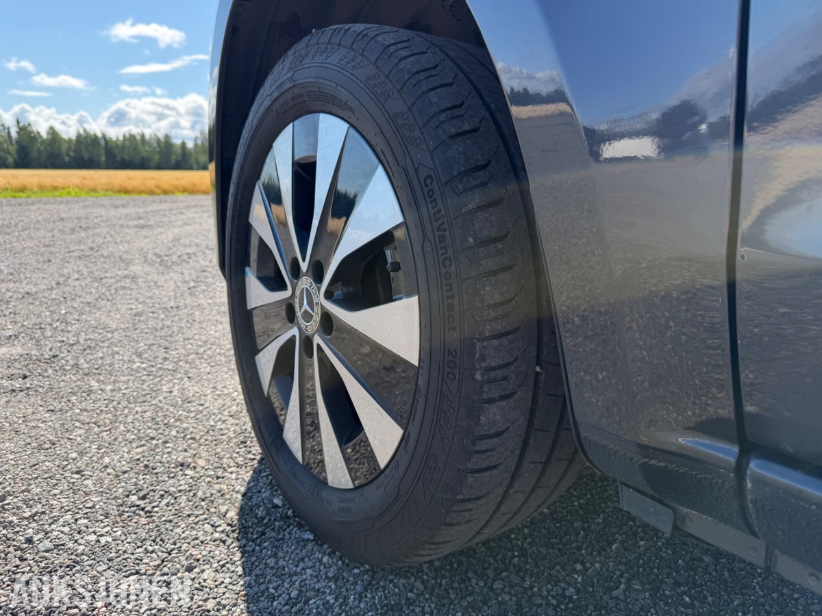 2024 MERCEDES-BENZ VITO LANG, KUN 62807KM, EU28, 1 EIER