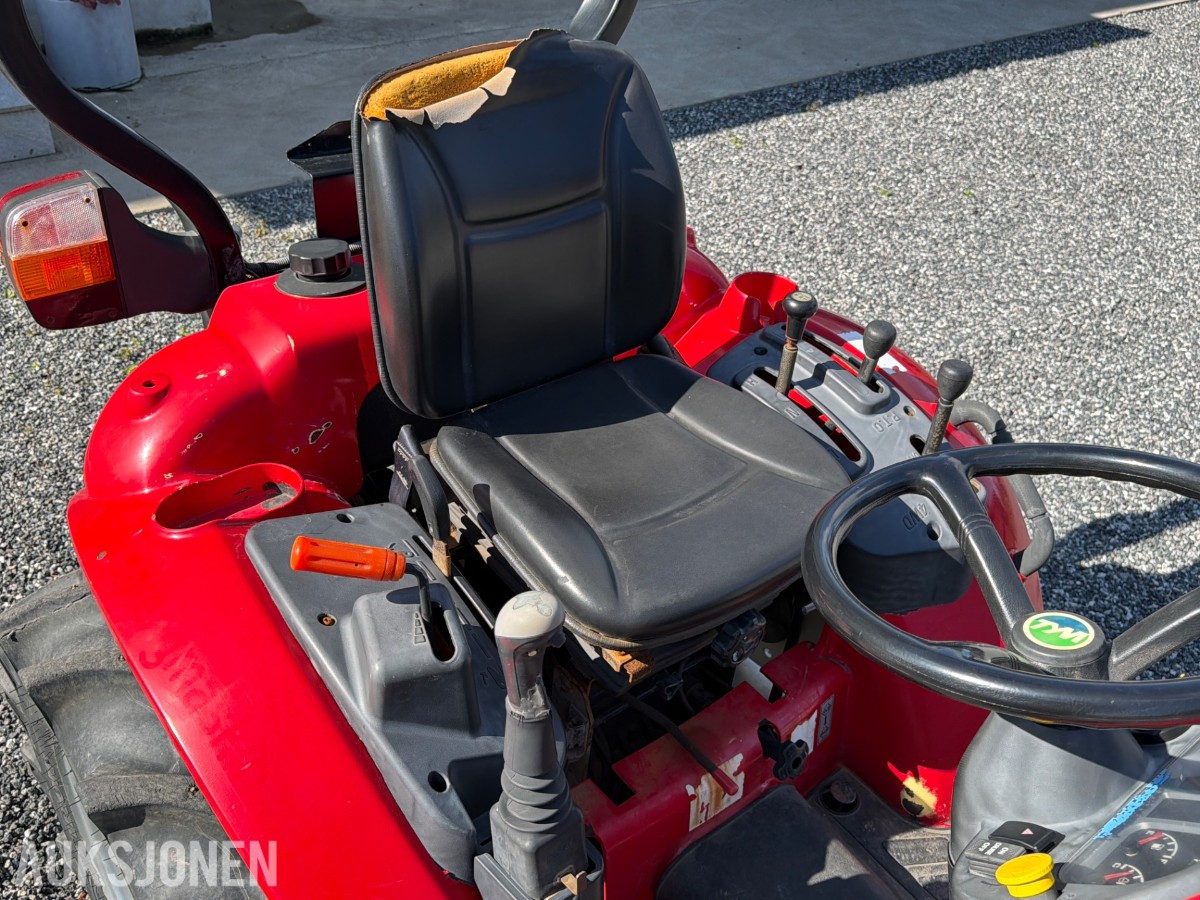 2015 TYM T273 KOMPAKTTRAKTOR - KUN 773 TIMER!