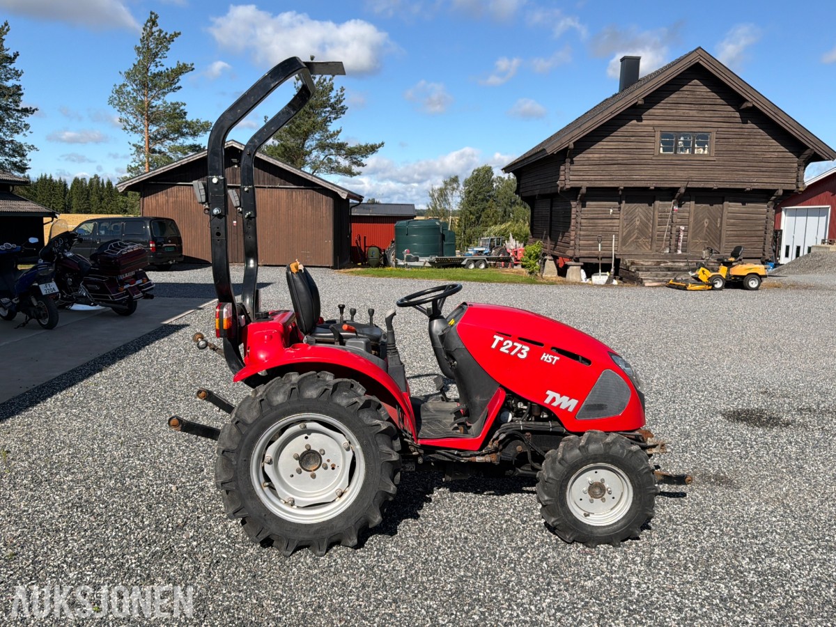 2015 TYM T273 KOMPAKTTRAKTOR - KUN 773 TIMER!