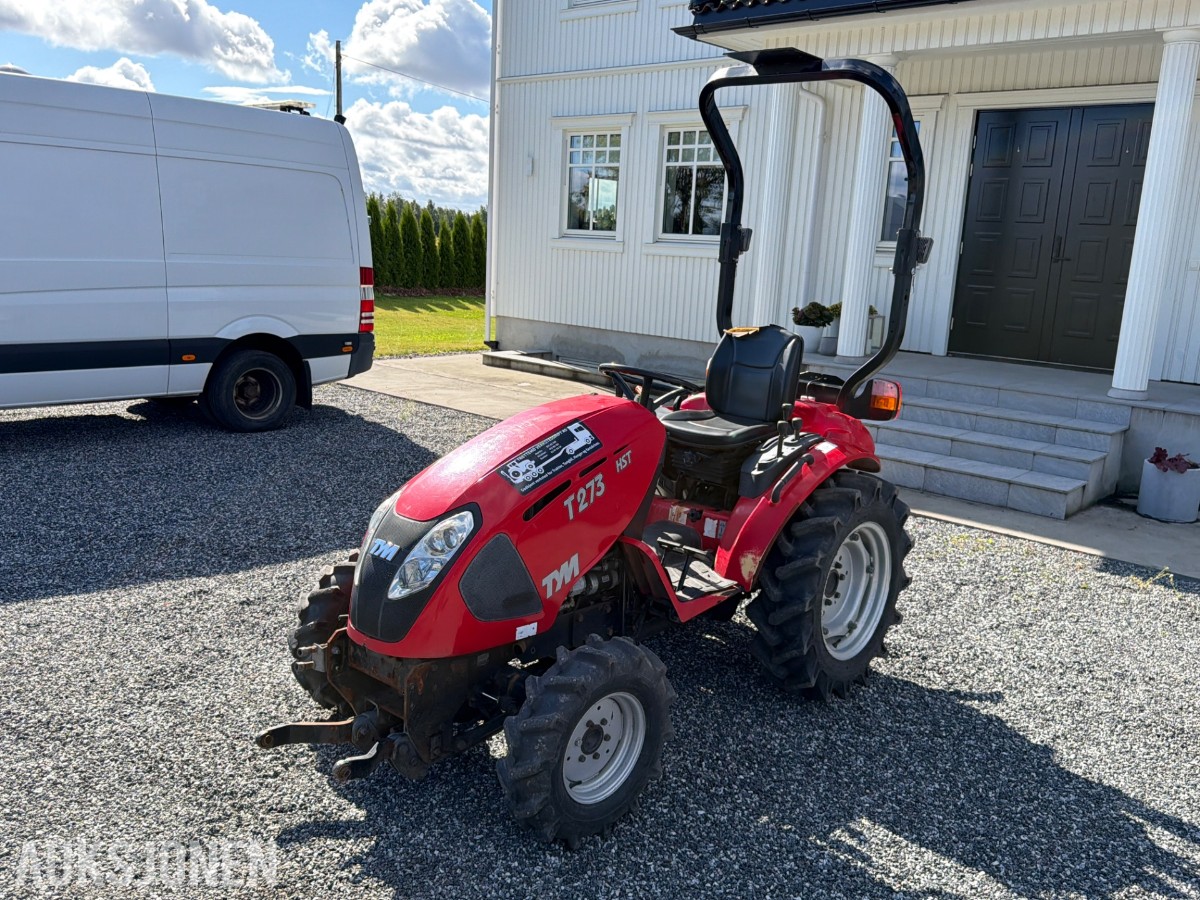2015 TYM T273 KOMPAKTTRAKTOR - KUN 773 TIMER!