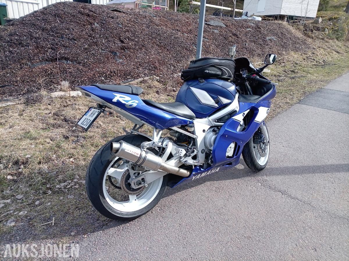 1999 Yamaha YZF-R6