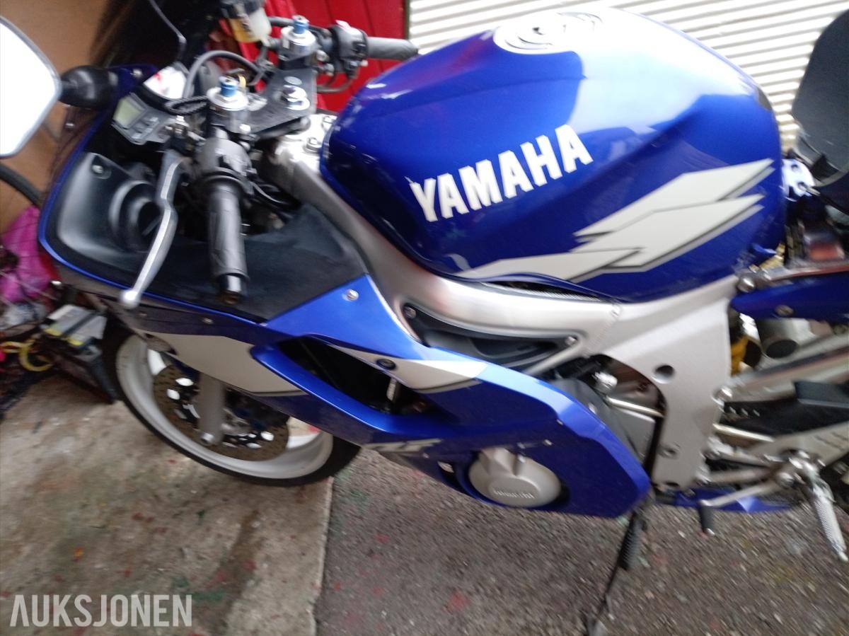 1999 Yamaha YZF-R6