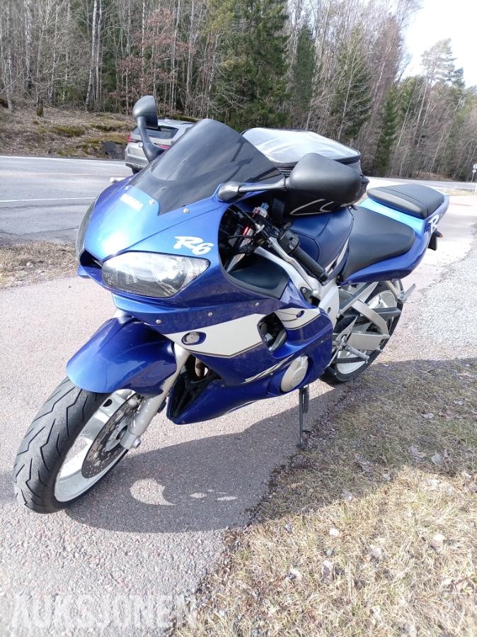 1999 Yamaha YZF-R6