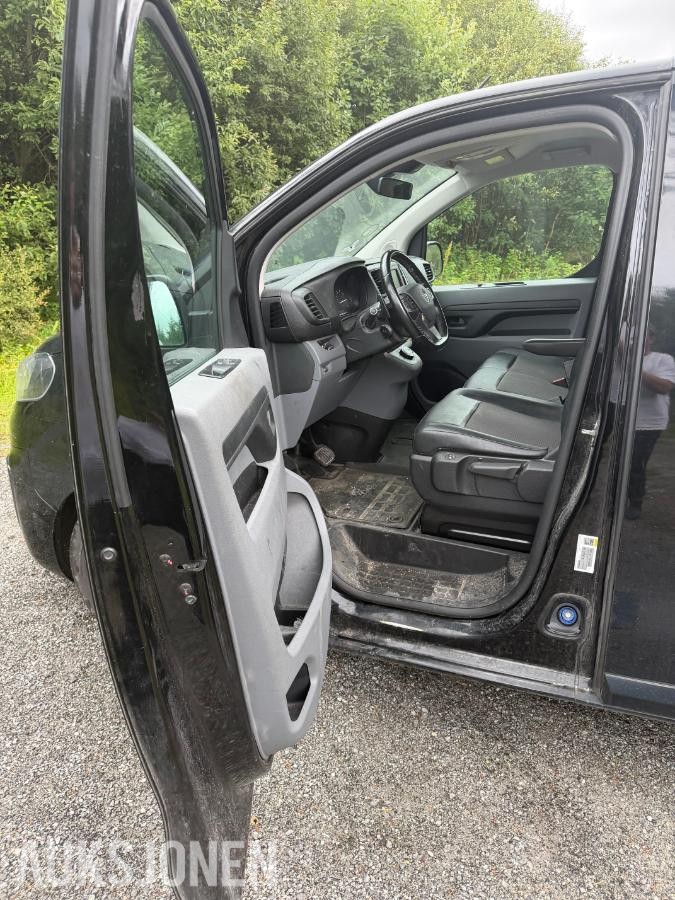 2021 Opel Vivaro, L2 2,0DT 177hk, 111205km