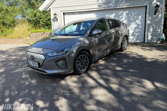 2020 Hyundai Ioniq Electric Premium 38,3 kWh | Fri omreg. | Navi | ACC |