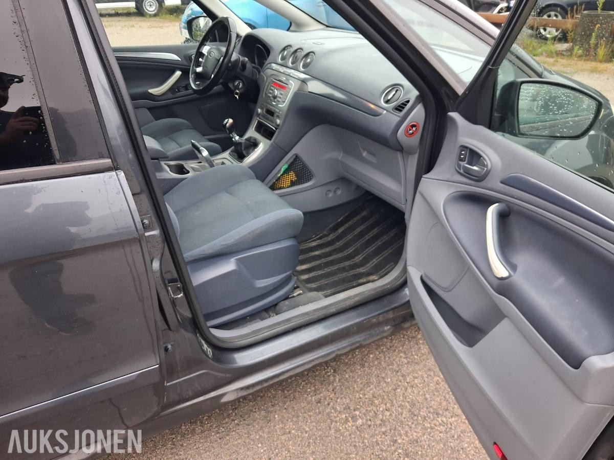2008 Ford S-Max 2.0 116hk hengerfeste 7seter - ingen minstepris