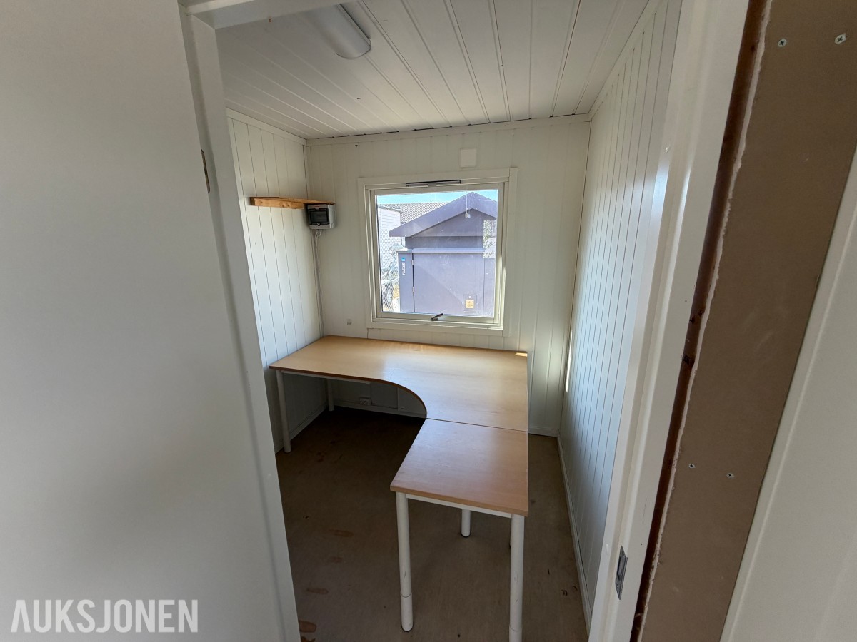 2010 Mannskapscontainer 20 fot / Oppholdsrom og kontor