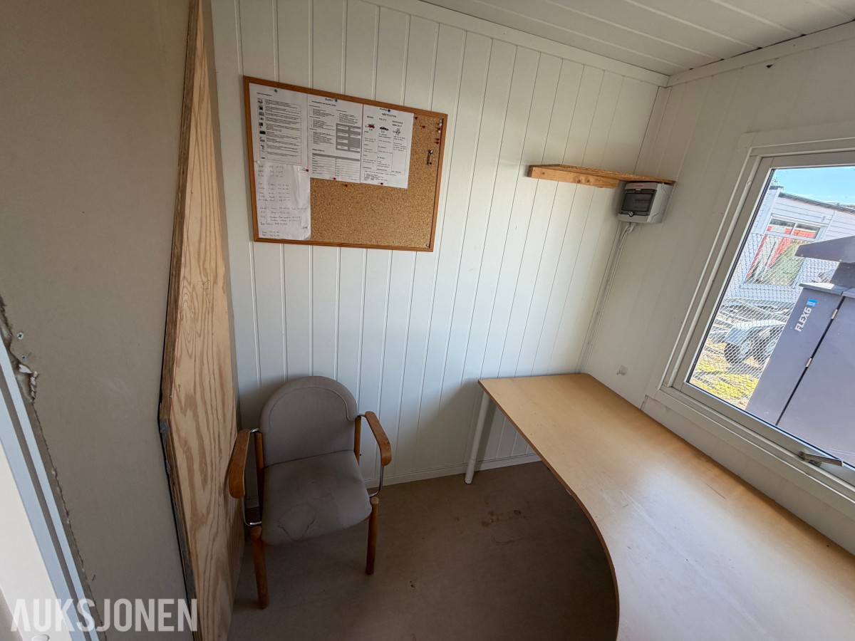 2010 Mannskapscontainer 20 fot / Oppholdsrom og kontor