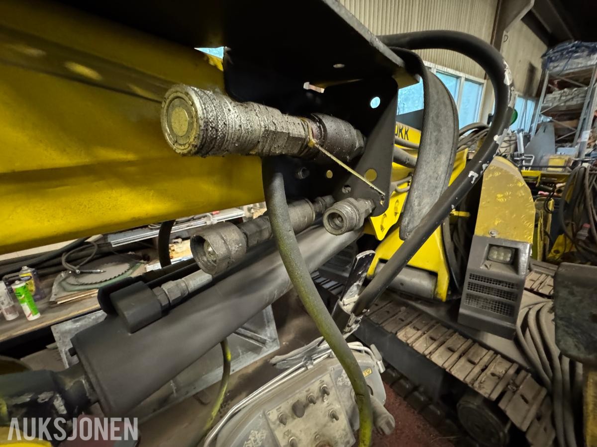 2005 Brokk 330 rivningsrobot / 1839 timer