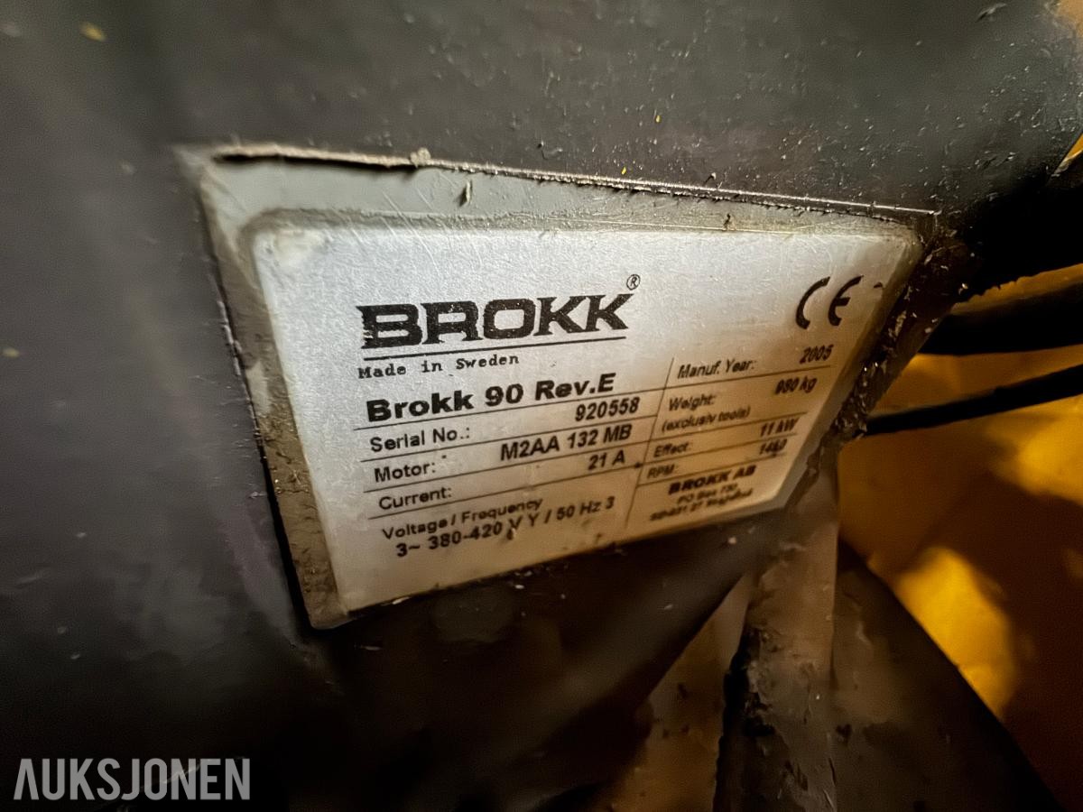 2005 Brokk 90 Rev.E rivningsrobot / 2377 timer