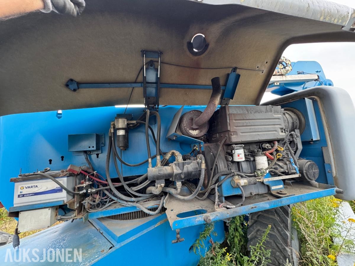 2006 Genie Z-80/60 bomlift / 4x4