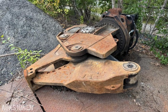 Cat MP20 stålsaks med OilQuick 70