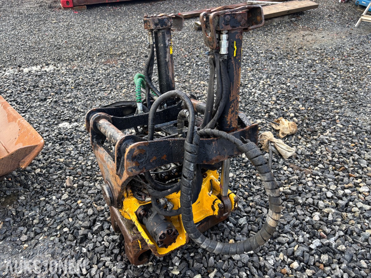 2017 Engcon EC209 tiltrotator Q-Safe S50