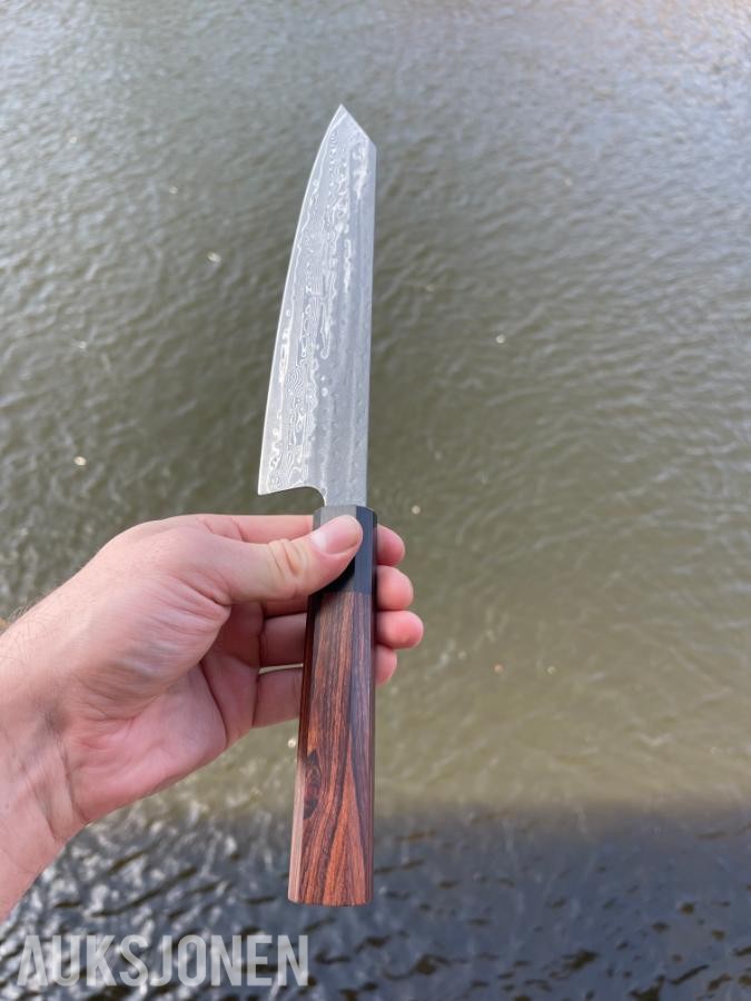 48 TIMERS AUKSJON - Senko Damaskus Kiritsuke + Sashimi-kniv