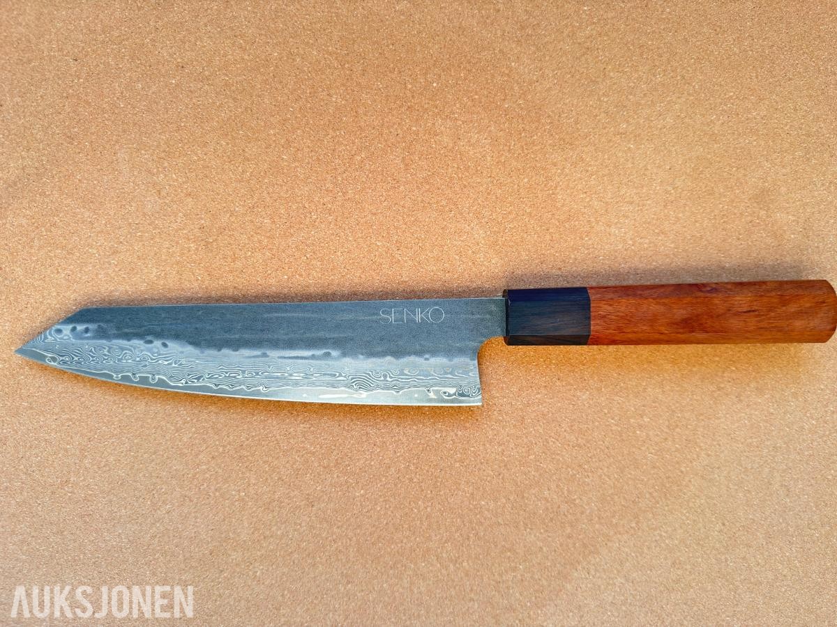 48 TIMERS AUKSJON - Senko Damaskus Kiritsuke + Sashimi-kniv