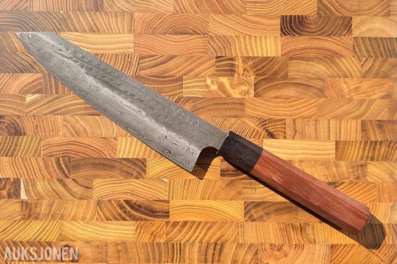 48 TIMERS AUKSJON - Senko Damaskus Kiritsuke + Sashimi-kniv