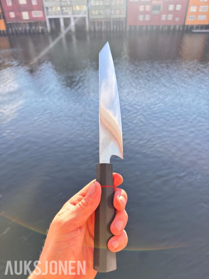 48 TIMERS AUKSJON -  Senko 67-lags Damaskus Kiritsuke + Sashimi-kniv