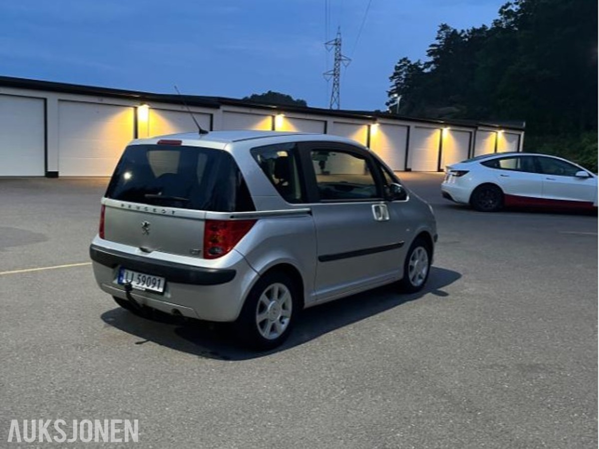 2006 Peugeot 1007 1.4 Bensin 73hk Automat