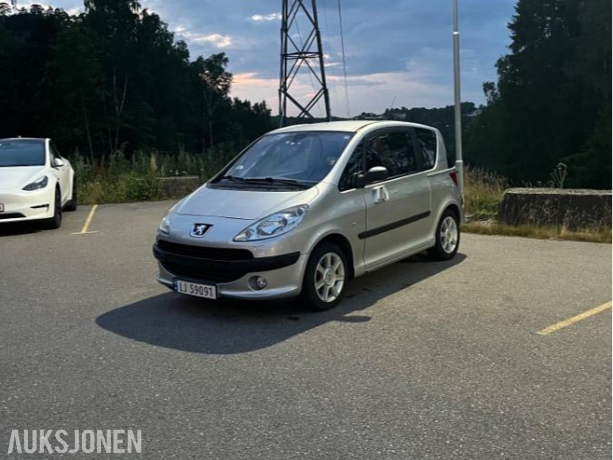 2006 Peugeot 1007 1.4 Bensin 73hk Automat