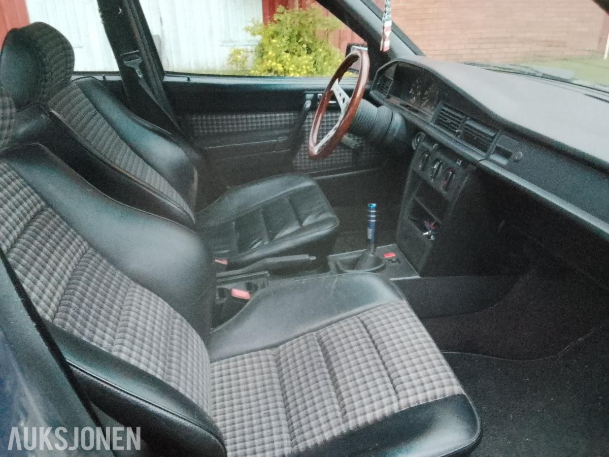 1988 Mercedes-Benz 190 E 2,3i 8v