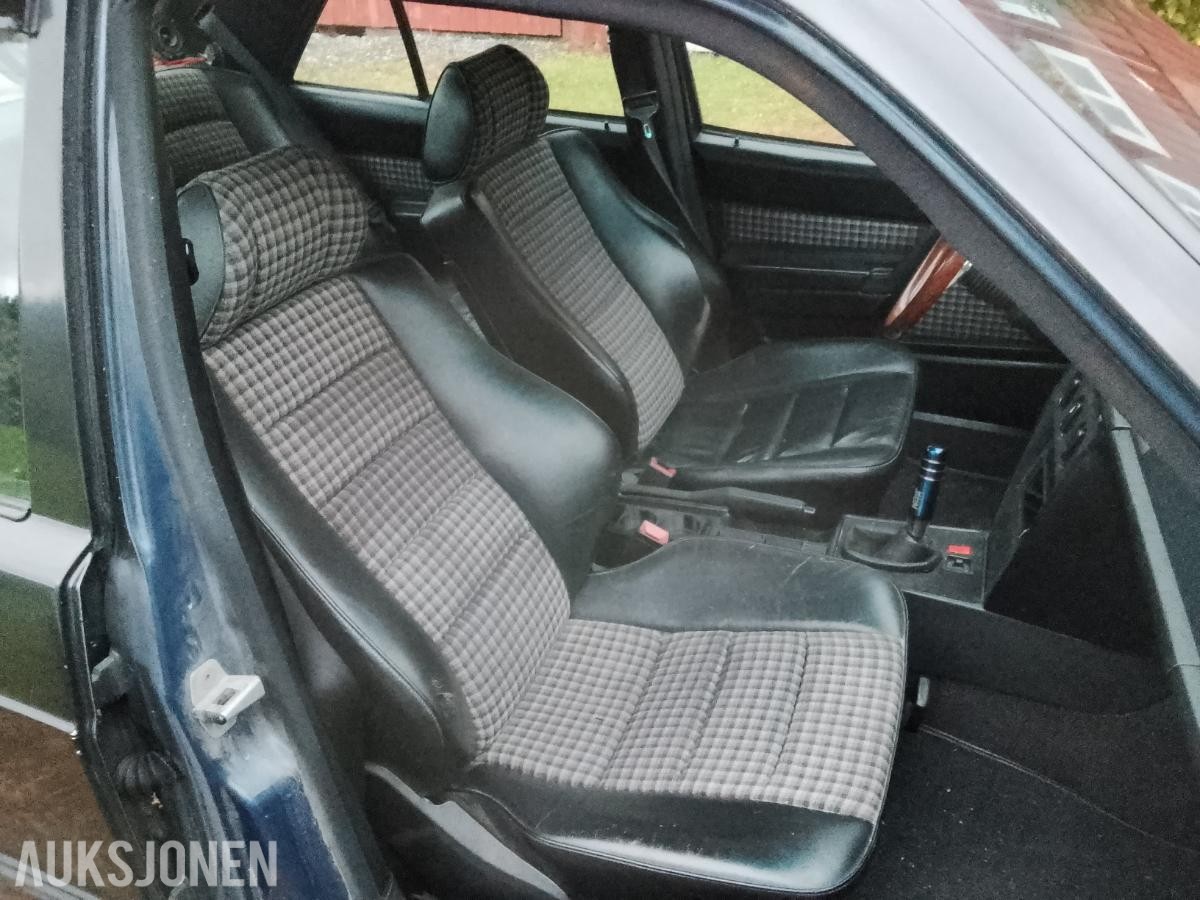 1988 Mercedes-Benz 190 E 2,3i 8v