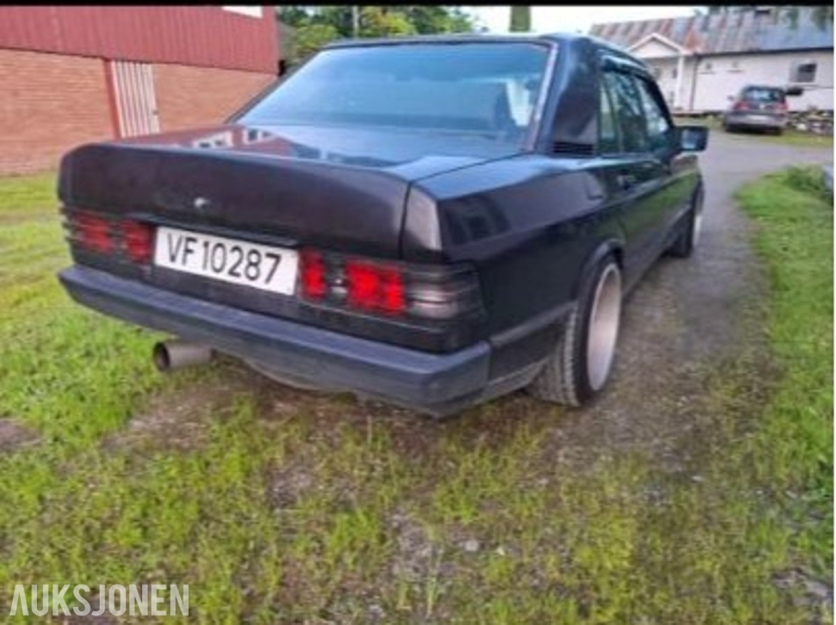 1988 Mercedes-Benz 190 E 2,3i 8v