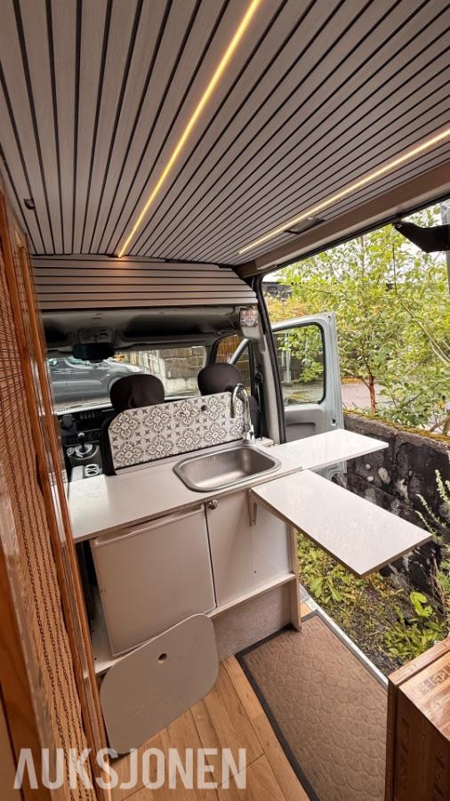 2009 Renault Master Campervan 2.5 Diesel 114hk