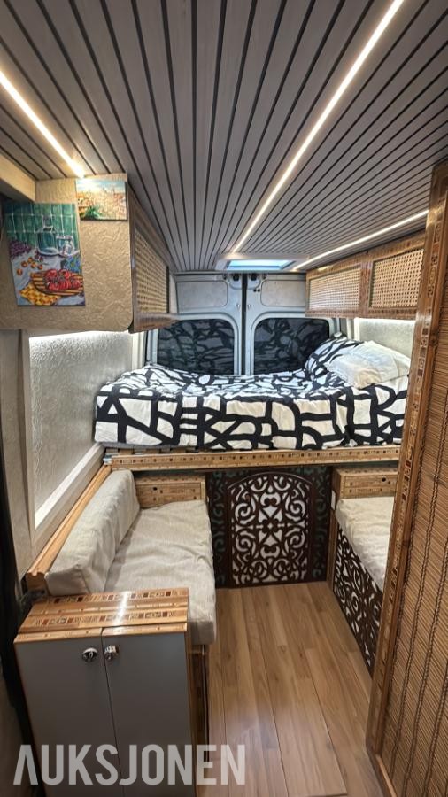 2009 Renault Master Campervan 2.5 Diesel 114hk