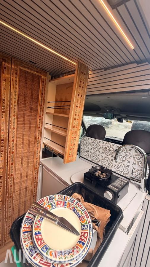 2009 Renault Master Campervan 2.5 Diesel 114hk