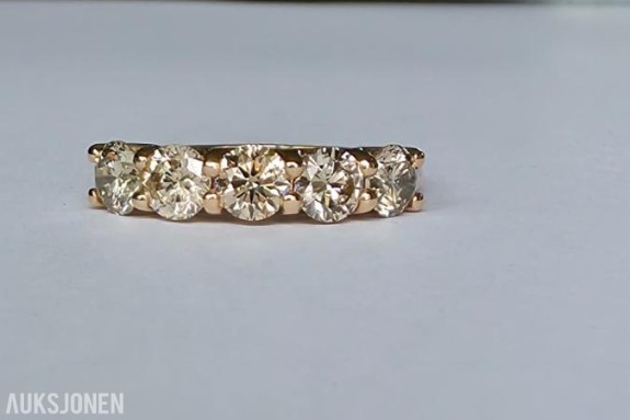 1.83CT ALLIANSE DIAMANTRING I 14K GULL. HELT NATURLIGE DIAMANTER! TAKSTBREV OG SERTIFIKAT!