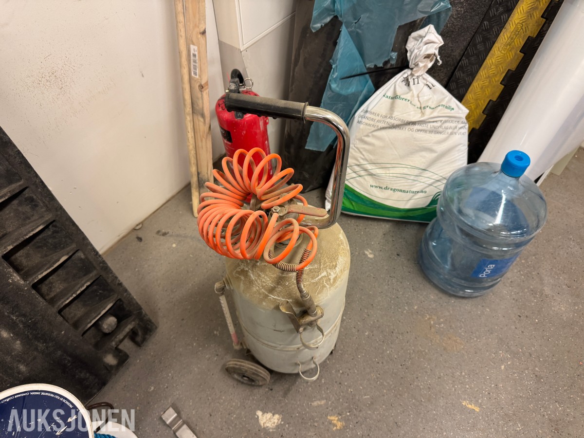 ECODORA NEB 24L TRYKKSPRØYTE – 24 LITER