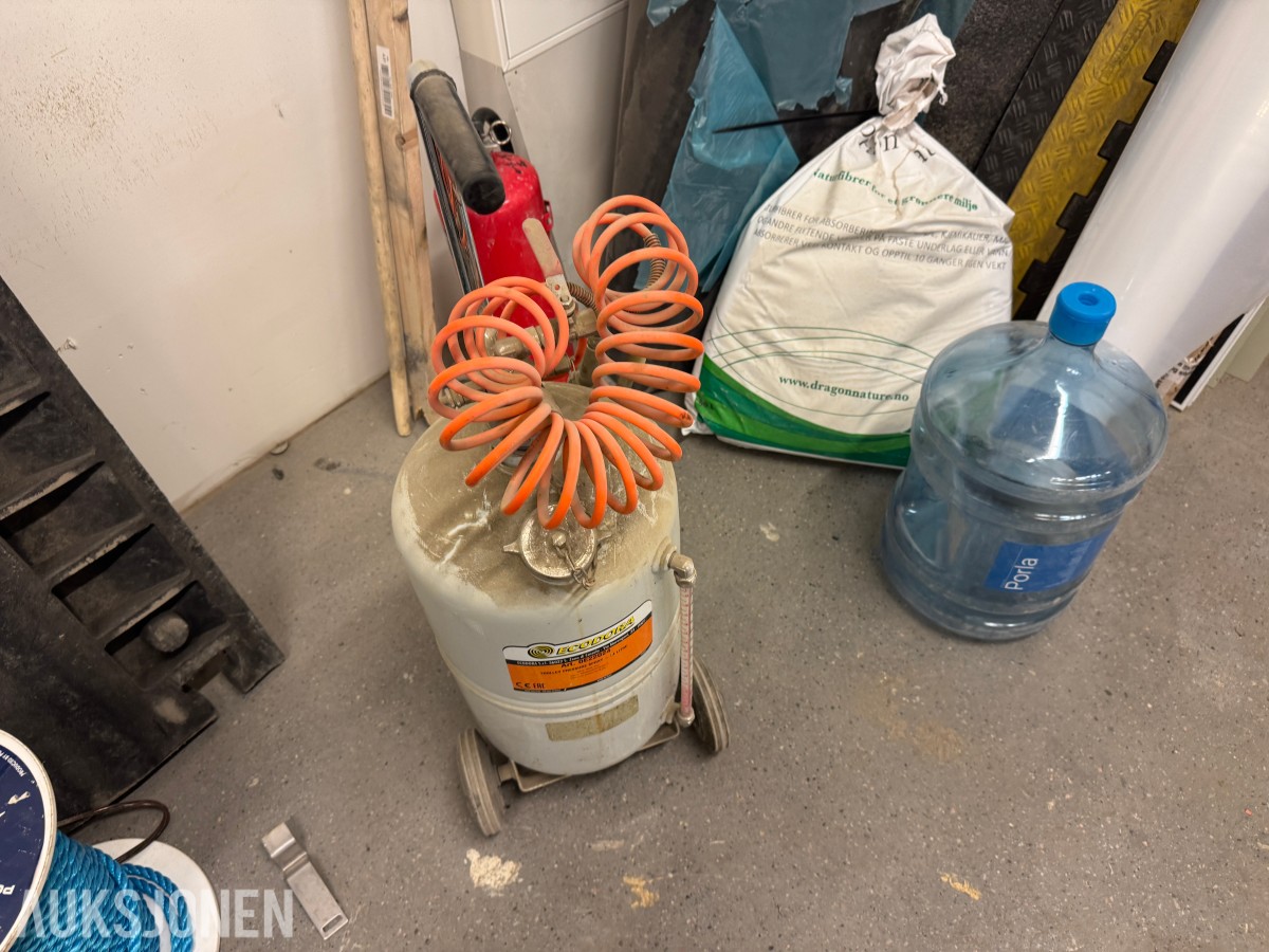 ECODORA NEB 24L TRYKKSPRØYTE – 24 LITER