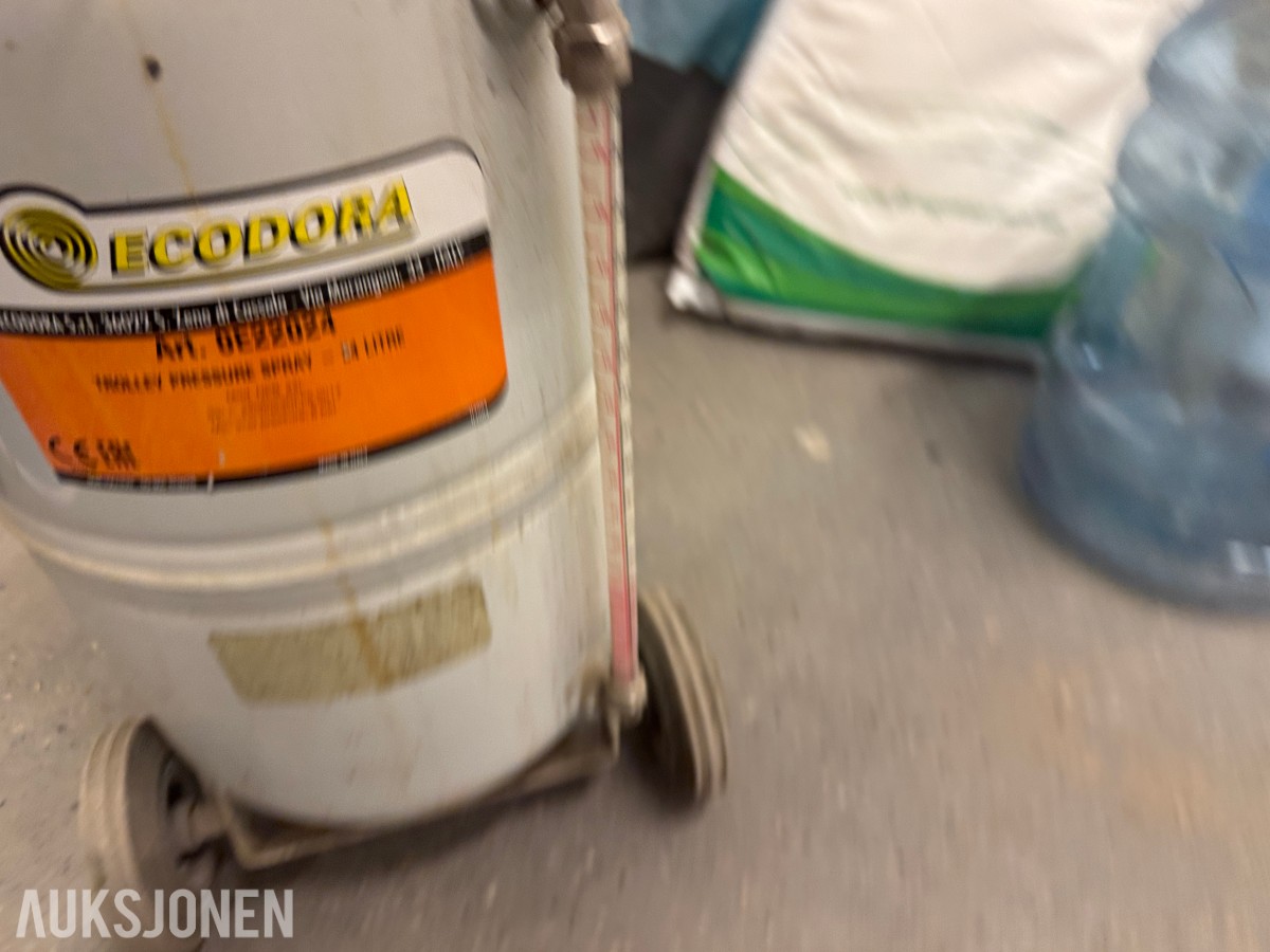 ECODORA NEB 24L TRYKKSPRØYTE – 24 LITER